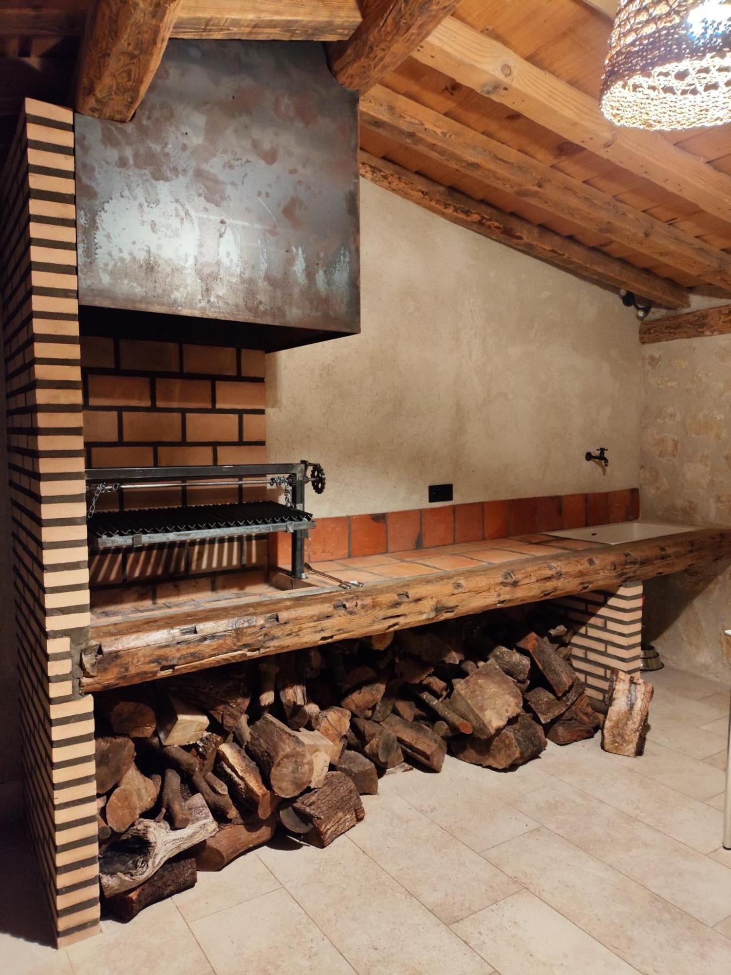 Casa De Agustin Villa Valverde Del Majano Eksteriør bilde